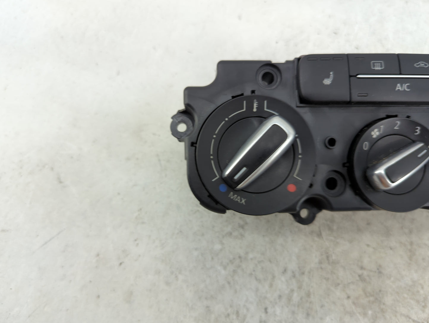 2015-2018 Volkswagen Jetta Climate Control Module Temperature AC/Heater Replacement P/N:5C0820047DA 90151-907/0009 Fits OEM 