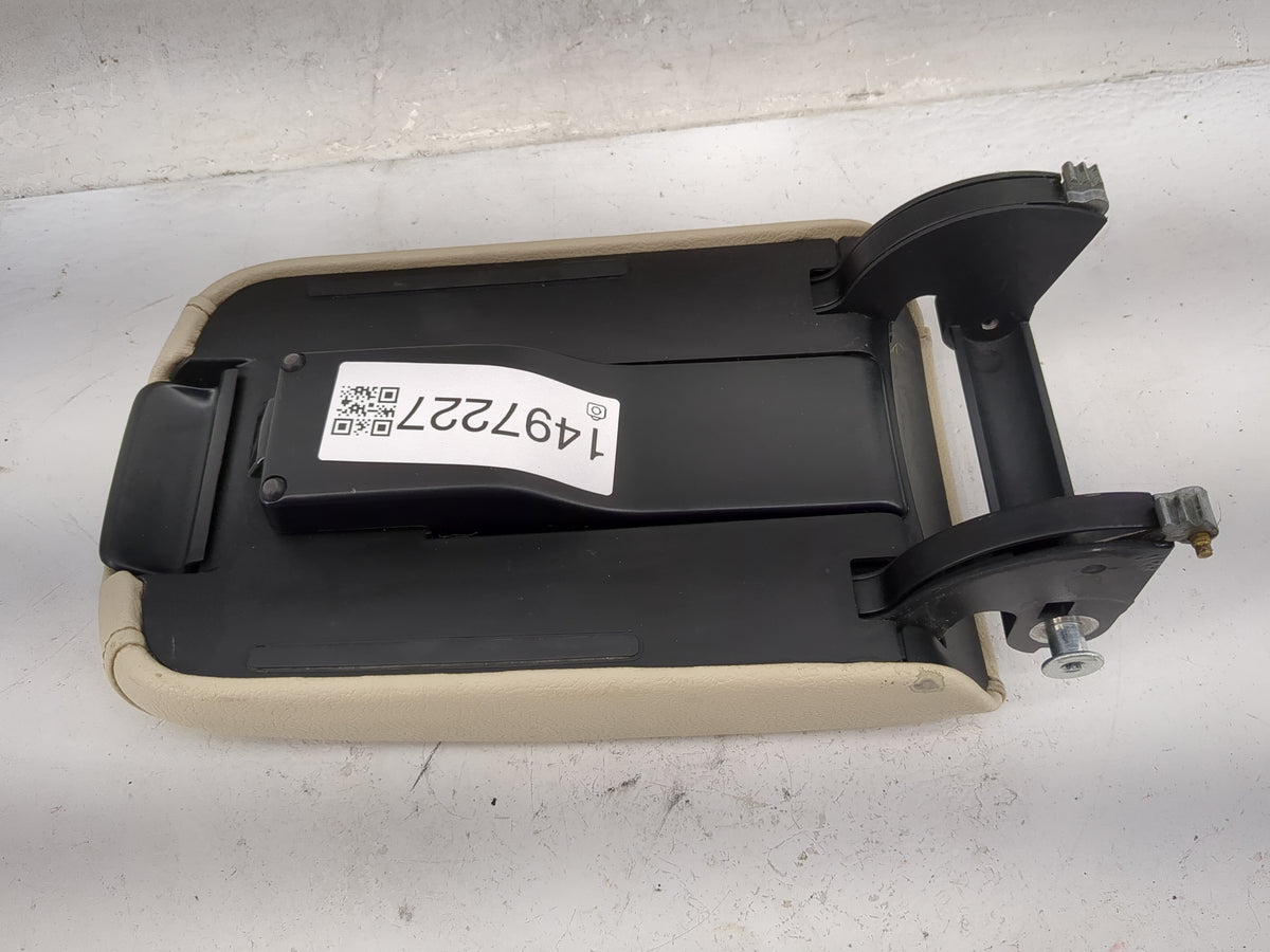 2012-2018 Volkswagen Jetta Center Console Armrest Cover Lid Fits Fits 2012 2013 2014 2015 2016 2017 2018 OEM Used Auto Parts