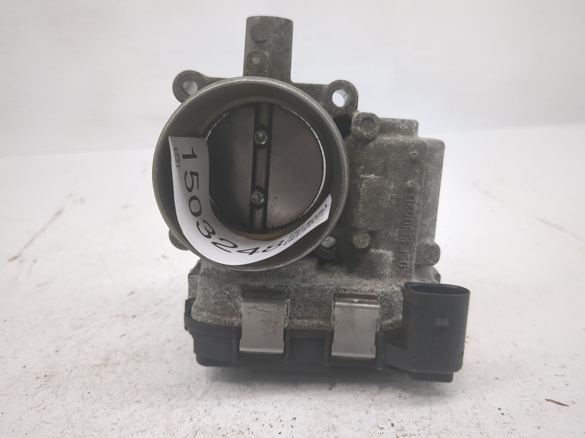 2013-2018 Volkswagen Jetta Throttle Body P/N:04E133062B Fits Fits 2013 2014 2015 2016 2017 2018 OEM Used Auto Parts - Oemuse