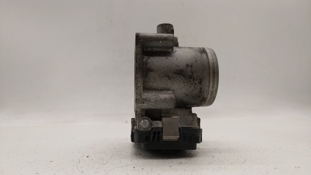 2013-2018 Volkswagen Jetta Throttle Body P/N:03F133062B Fits Fits 2013 2014 2015 2016 2017 2018 OEM Used Auto Parts - Oemuse