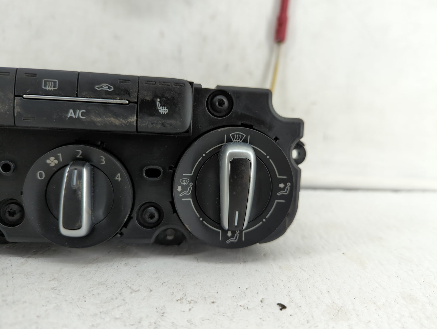 2015-2018 Volkswagen Jetta Climate Control Module Temperature AC/Heater Replacement P/N:90151-736 003929621 Fits OEM Used Au