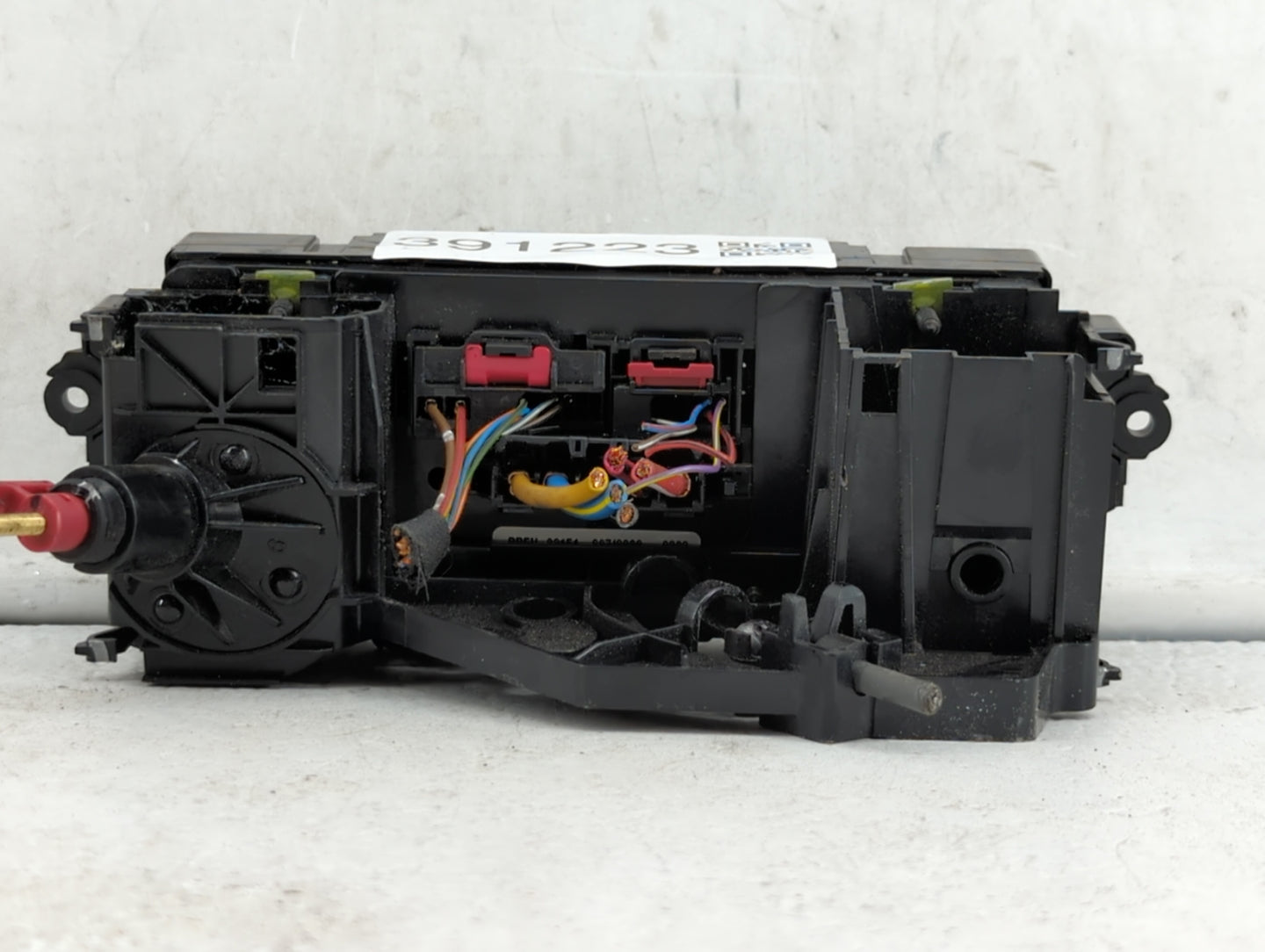 2015-2018 Volkswagen Jetta Climate Control Module Temperature AC/Heater Replacement P/N:90151-736 003929621 Fits OEM Used Au
