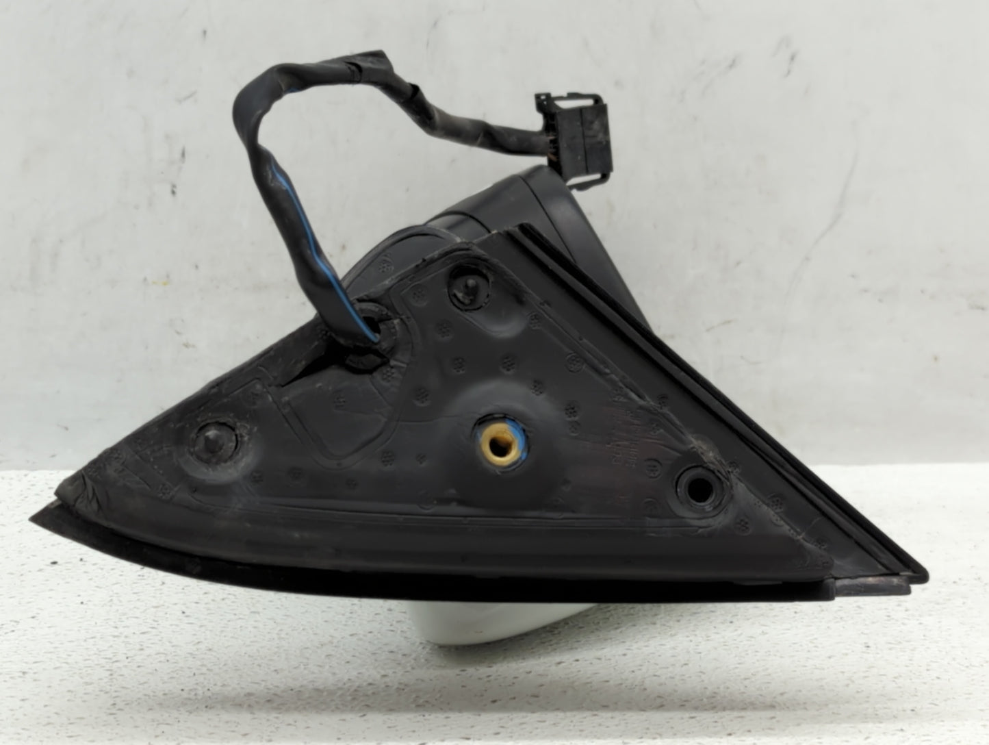 2015-2018 Volkswagen Jetta Driver Side View Mirror - Left Door Mirror OEM Used - Oemusedautoparts1.com