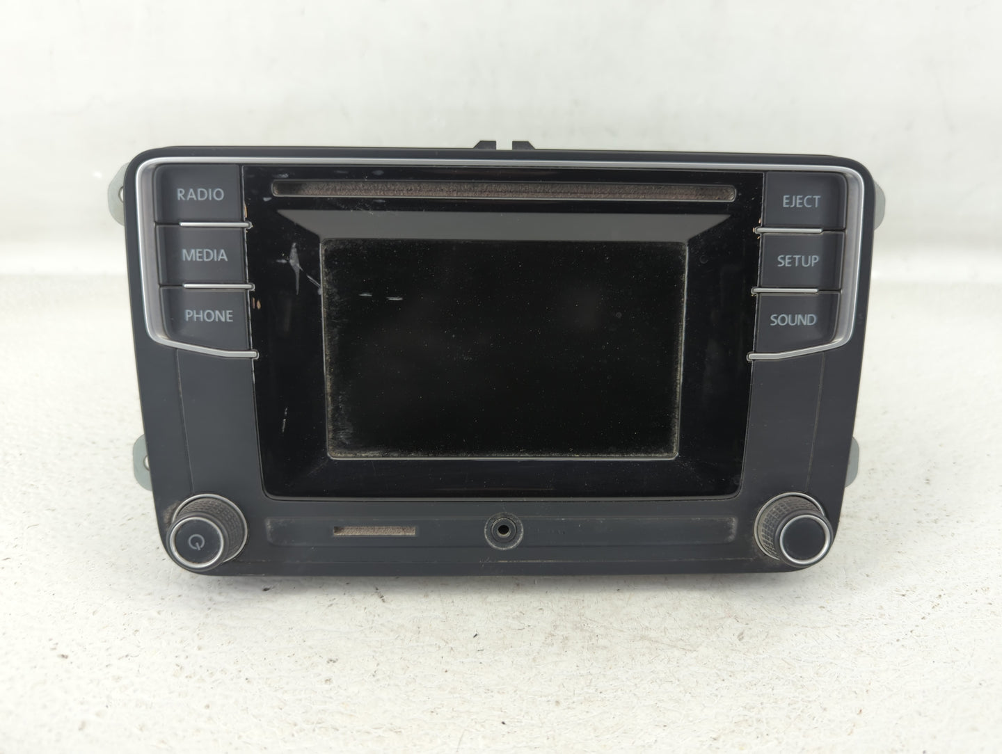 2018-2018 Volkswagen Jetta Am Fm Cd Player Radio Receiver - Oemusedautoparts1.com