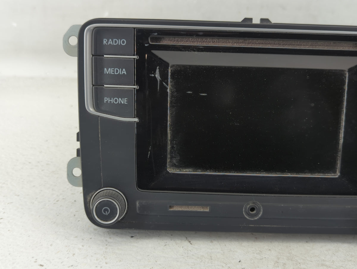 2018-2018 Volkswagen Jetta Am Fm Cd Player Radio Receiver 551553 - Oemusedautoparts1.com