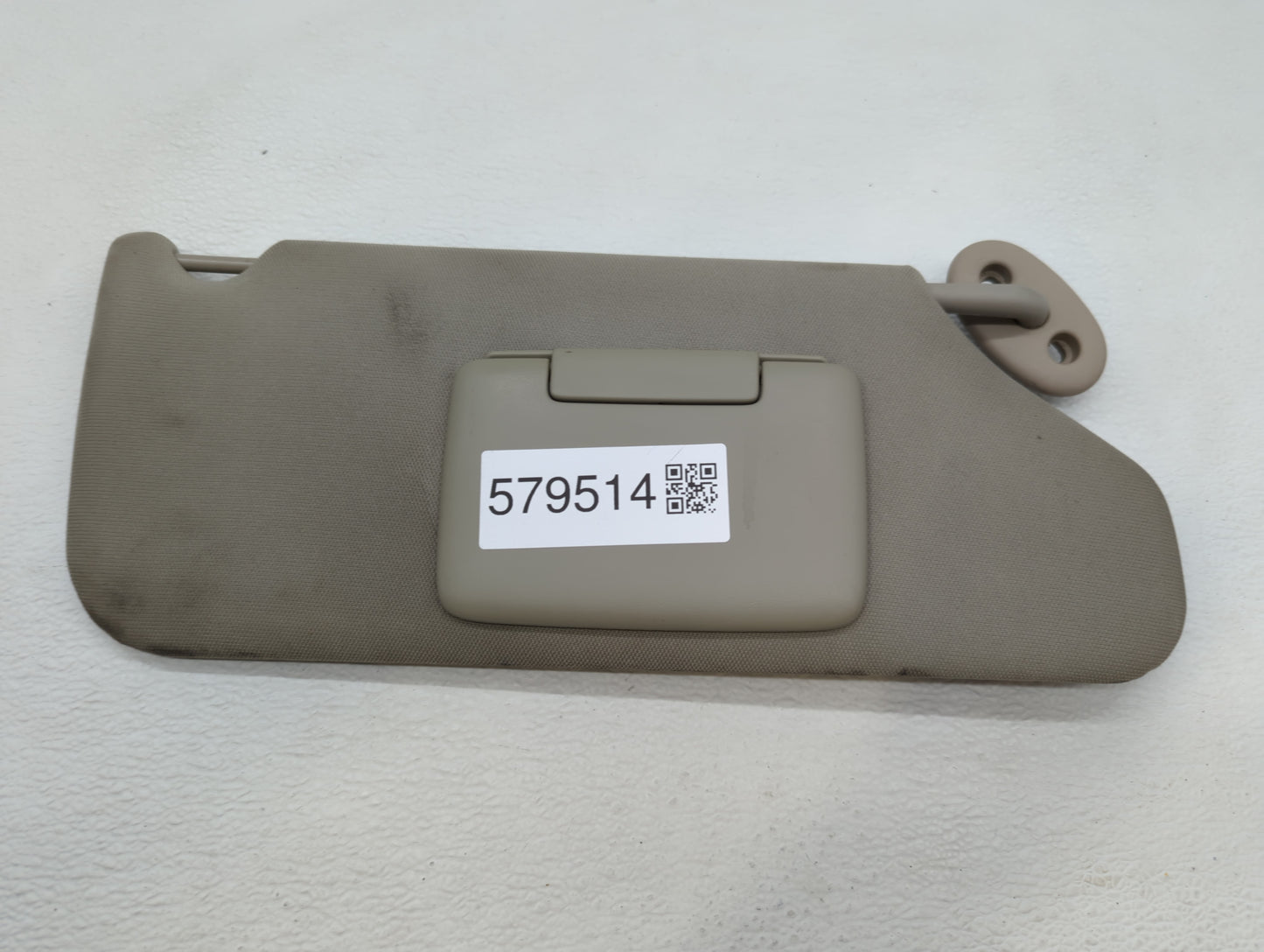 2011-2018 Volkswagen Jetta Sun Visor Shade Replacement Passenger Right Mirror Fits Fits 2011 2012 2013 2014 2015 2016 2017 2