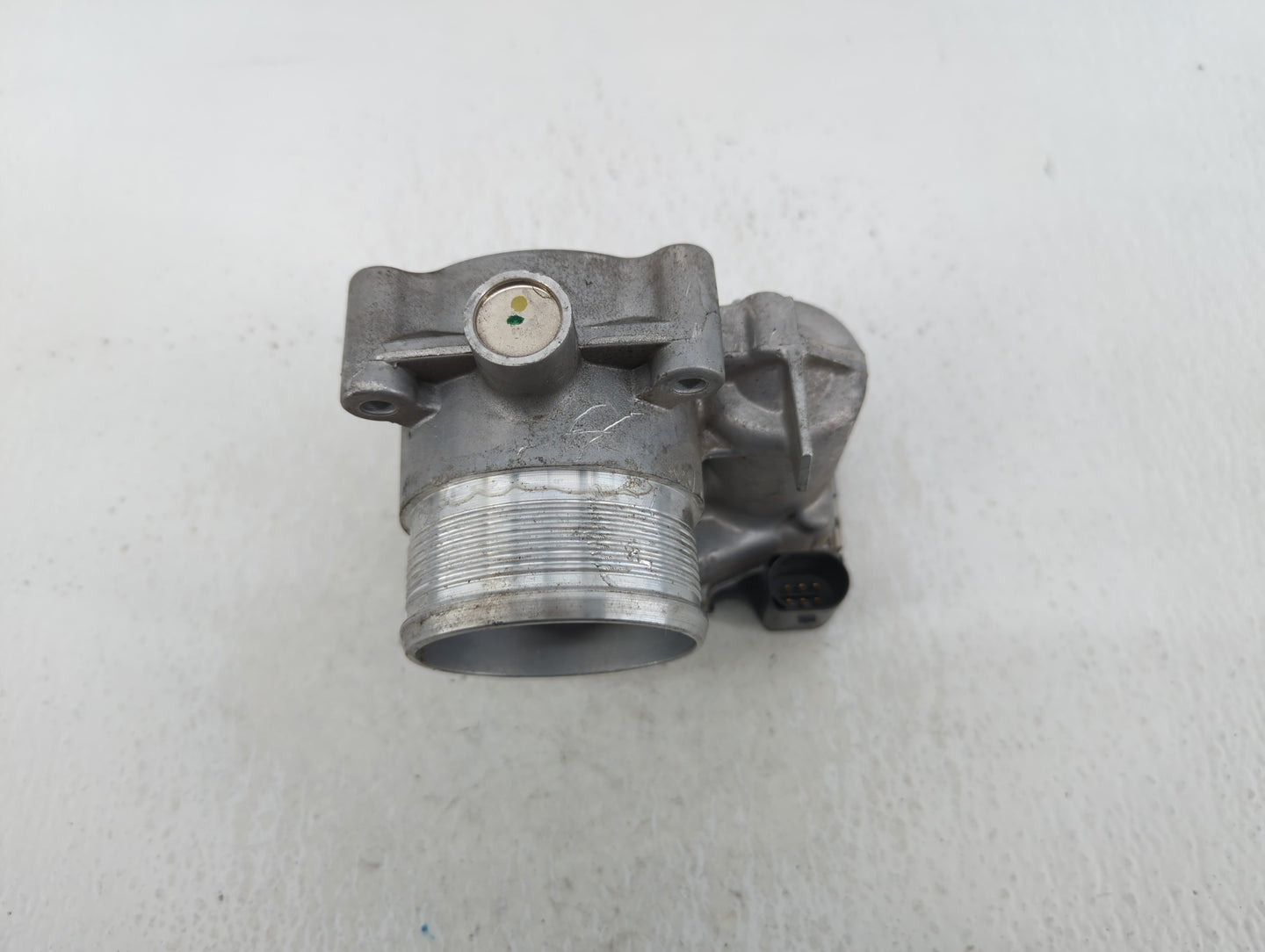 2018 Volkswagen Jetta Throttle Body P/N:06K 133 062 AA Fits OEM Used Auto Parts - Oemusedautoparts1.com
