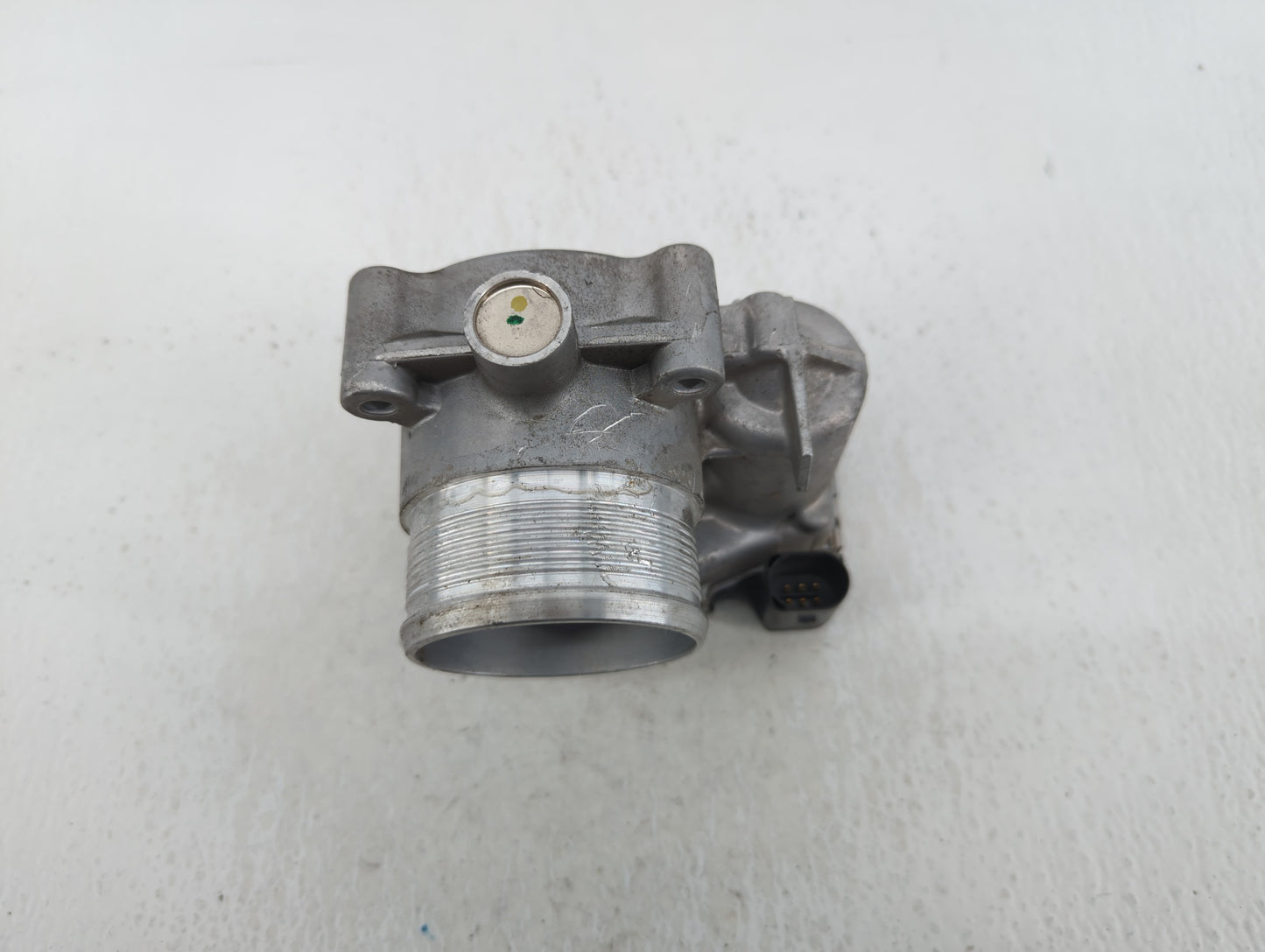 2018 Volkswagen Jetta Throttle Body P/N:06K 133 062 AA Fits OEM Used Auto Parts - Oemusedautoparts1.com