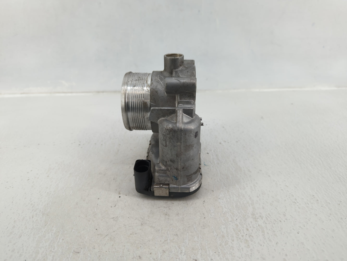2018 Volkswagen Jetta Throttle Body P/N:06K 133 062 AA Fits OEM Used Auto Parts - Oemusedautoparts1.com