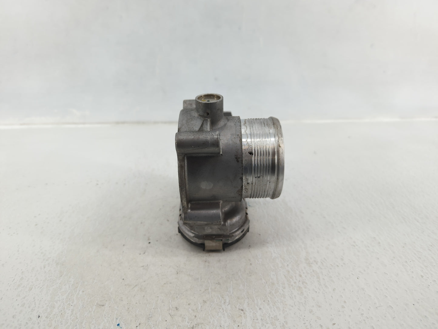 2018 Volkswagen Jetta Throttle Body P/N:06K 133 062 AA Fits OEM Used Auto Parts - Oemusedautoparts1.com