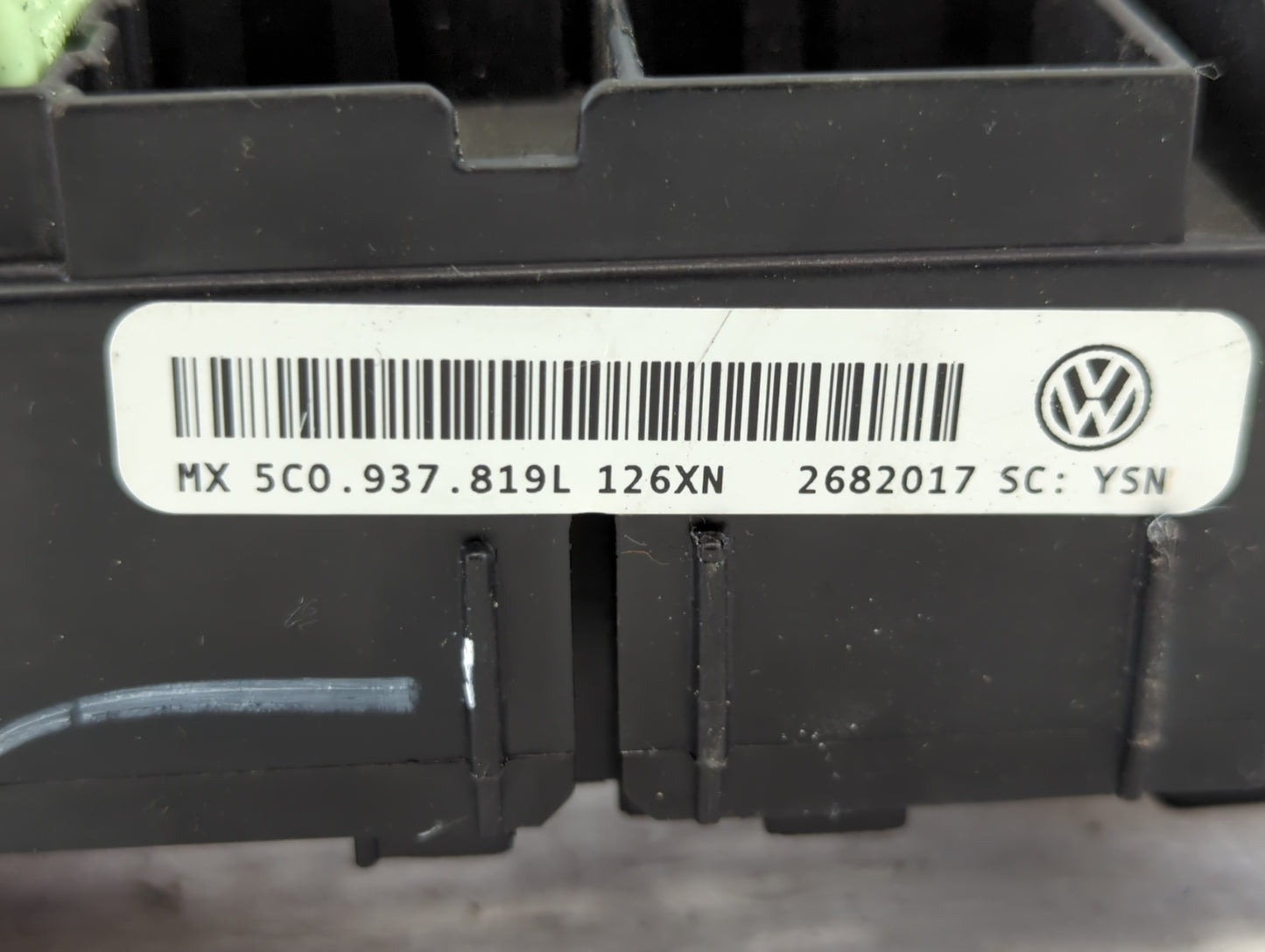2015-2018 Volkswagen Jetta Fusebox Fuse Box Panel Relay Module P/N:MX 5C0 937 819L 126XN Fits Fits 2015 2016 2017 2018 OEM U