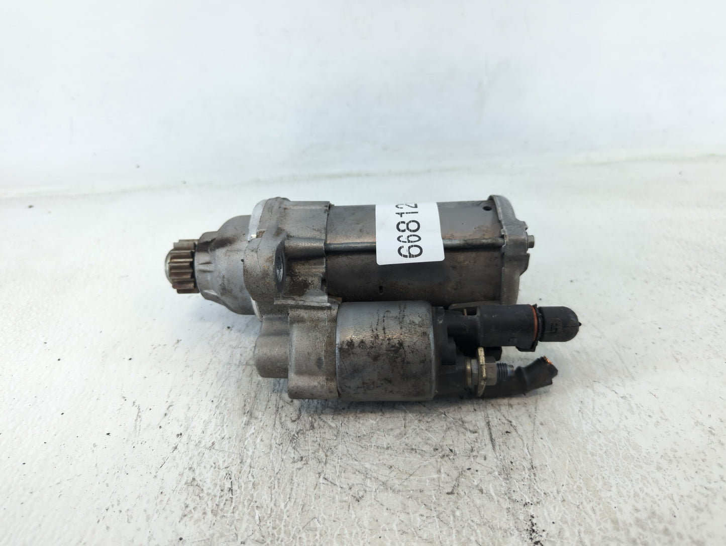2015-2019 Volkswagen Jetta Car Starter Motor Solenoid OEM P/N:05012016 02M 911 024 R Fits Fits 2015 2016 2017 2018 2019 OEM 