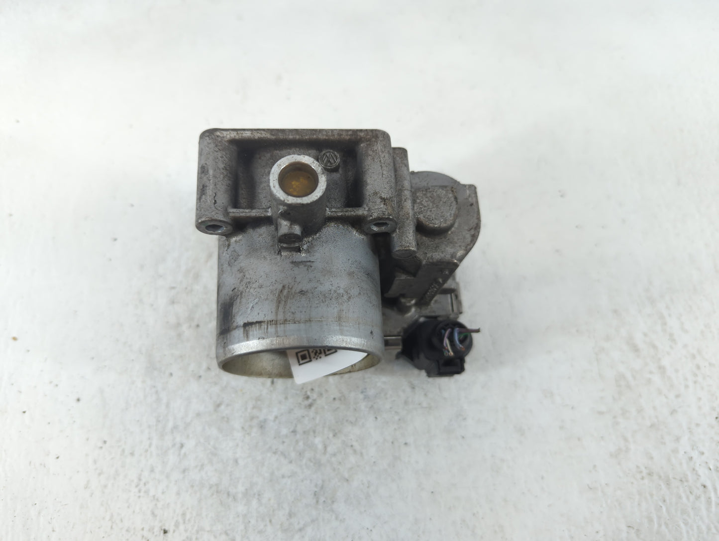 2013-2018 Volkswagen Jetta Throttle Body P/N:03F133062B Fits Fits 2013 2014 2015 2016 2017 2018 OEM Used Auto Parts - Oemuse