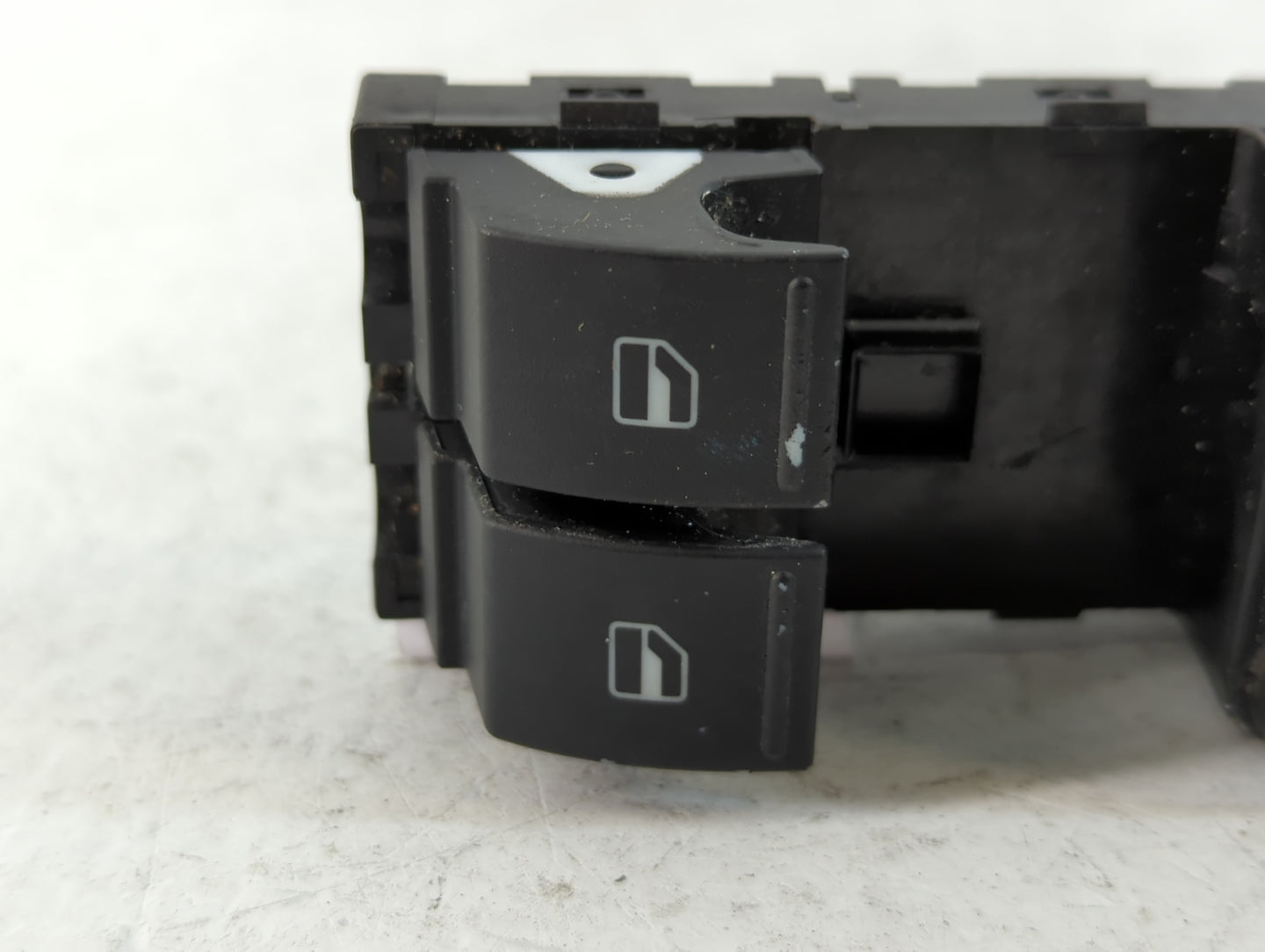 2011-2018 Volkswagen Jetta Master Power Window Switch Replacement Driver Side Left P/N:1K4 959 857 B Fits OEM Used Auto Part