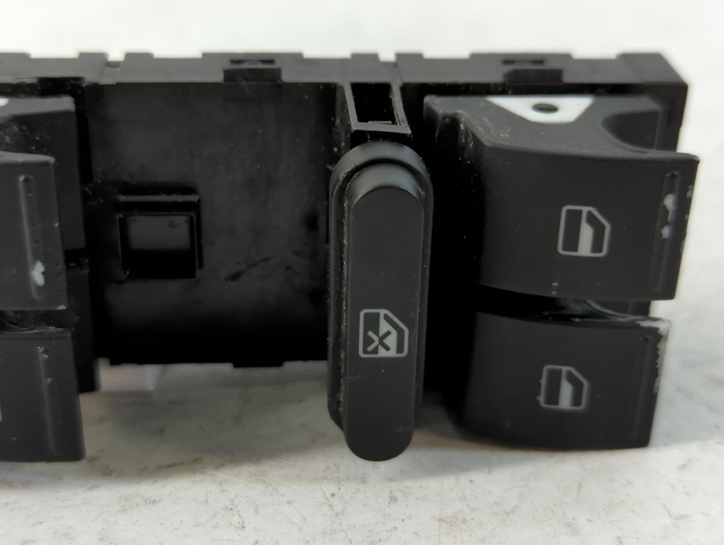 2011-2018 Volkswagen Jetta Master Power Window Switch Replacement Driver Side Left P/N:1K4 959 857 B Fits OEM Used Auto Part