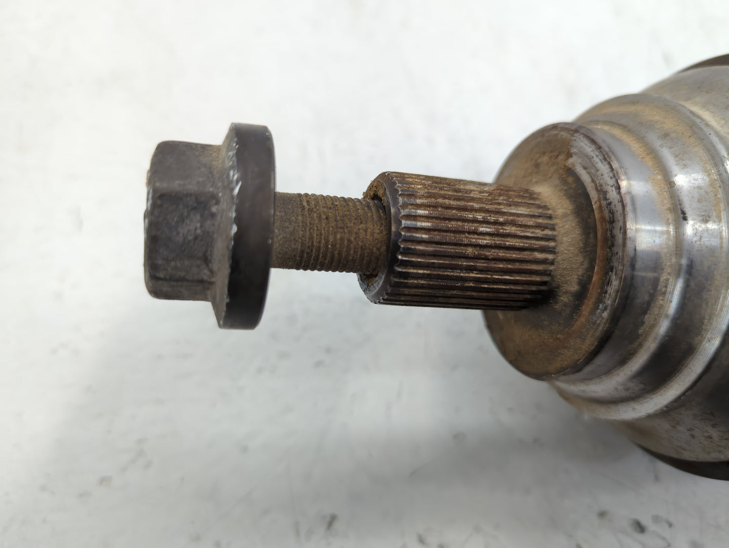 2005-2018 Volkswagen Jetta Axle Shaft Front Driver Cv C/v 761542 - Oemusedautoparts1.com