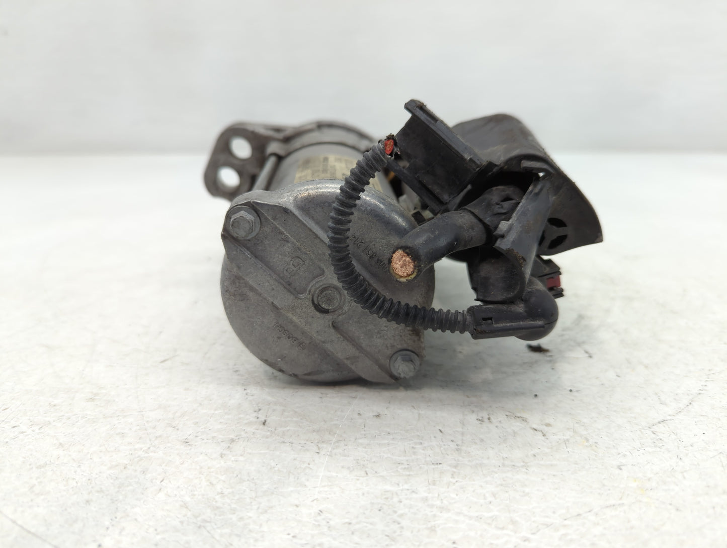 2014 Volkswagen Jetta Car Starter Motor Solenoid OEM P/N:0 001 177 008 02M 911 024 R Fits OEM Used Auto Parts - Oemusedautop