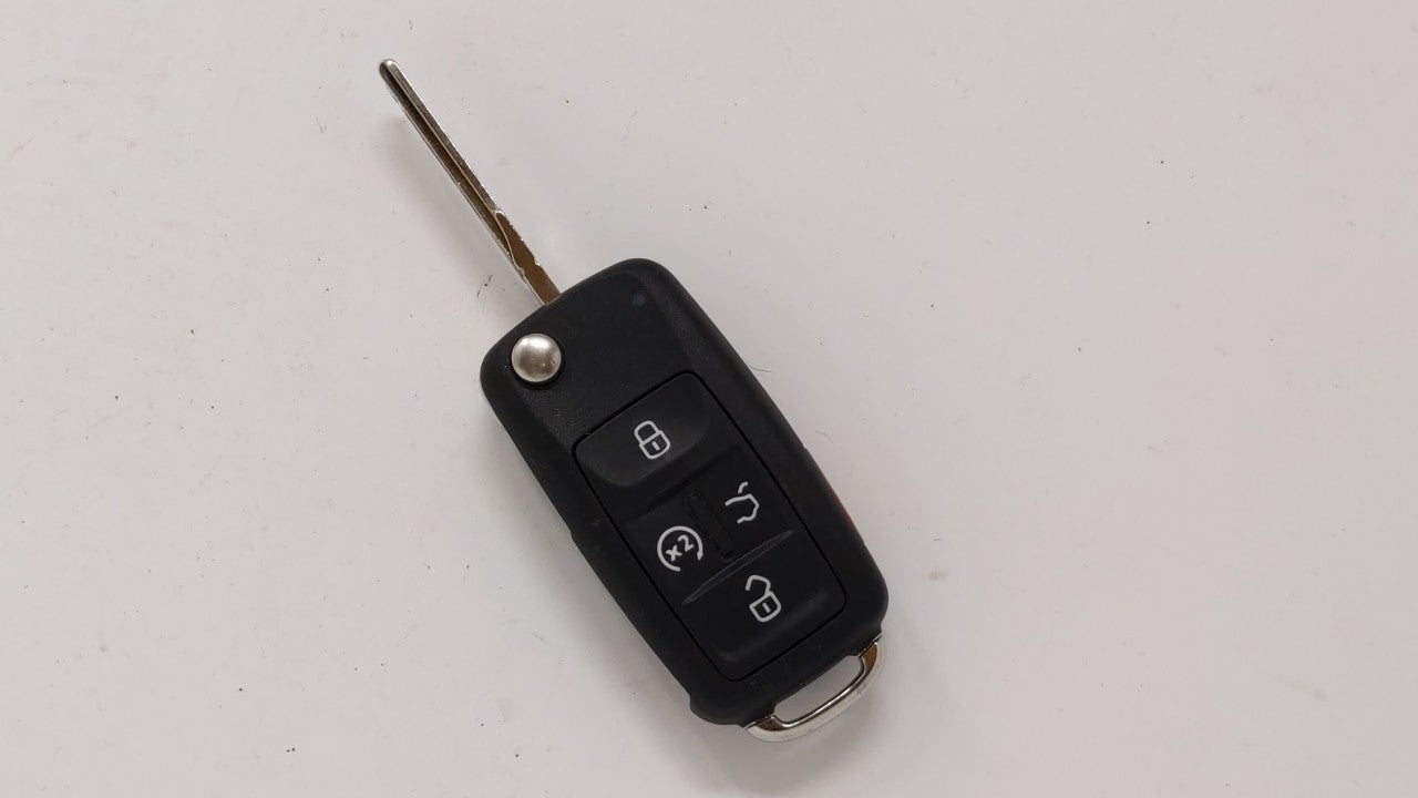 Volkswagen Jetta Passat Keyless Entry Remote Nbgfs93n 561 837 202 G 5 - Oemusedautoparts1.com