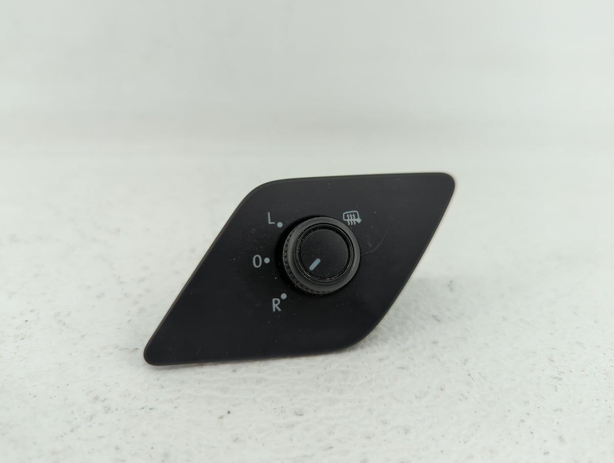 2018 Volkswagen Jetta Side Mirror Switch Knob Black - Oemusedautoparts1.com