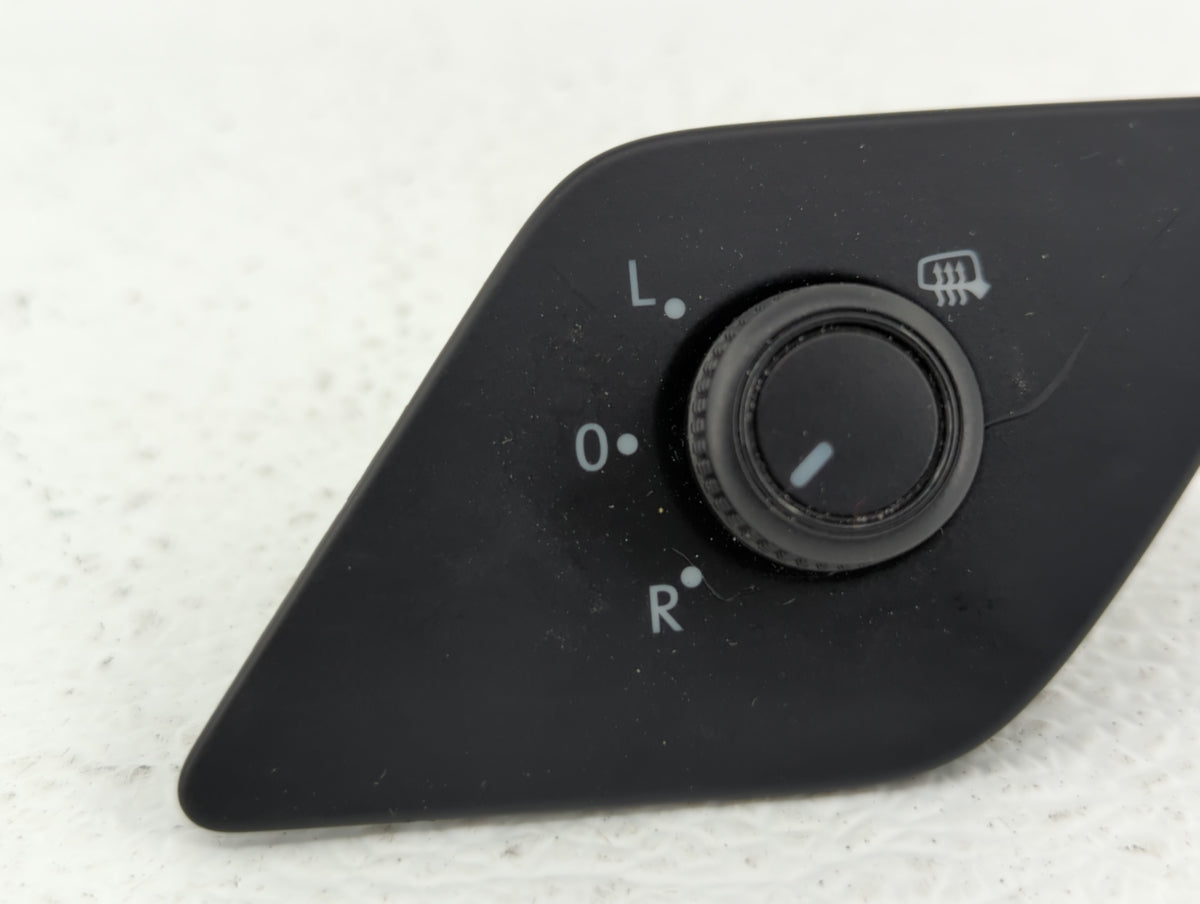2018 Volkswagen Jetta Side Mirror Switch Knob Black - Oemusedautoparts1.com