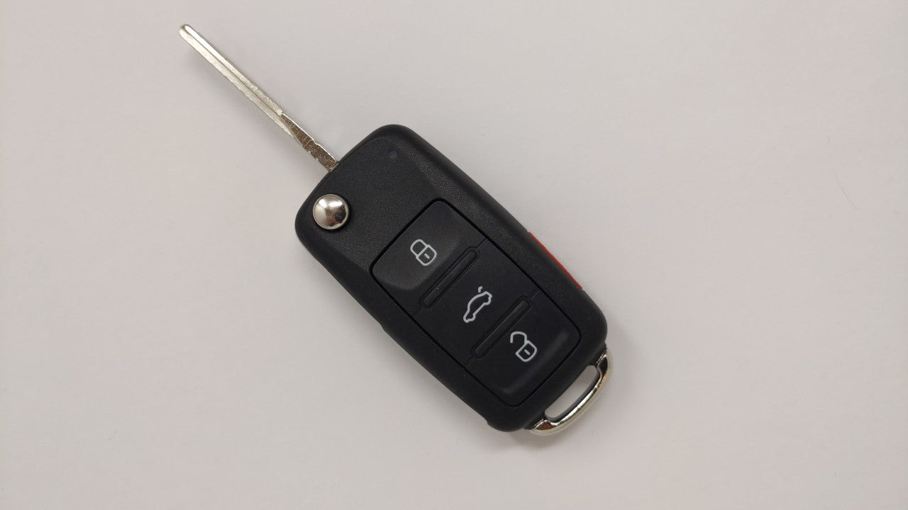 Volkswagen Keyless Entry Remote Fob Nbgfs93n 5k0 837 202 Ds 3 Buttons - Oemusedautoparts1.com