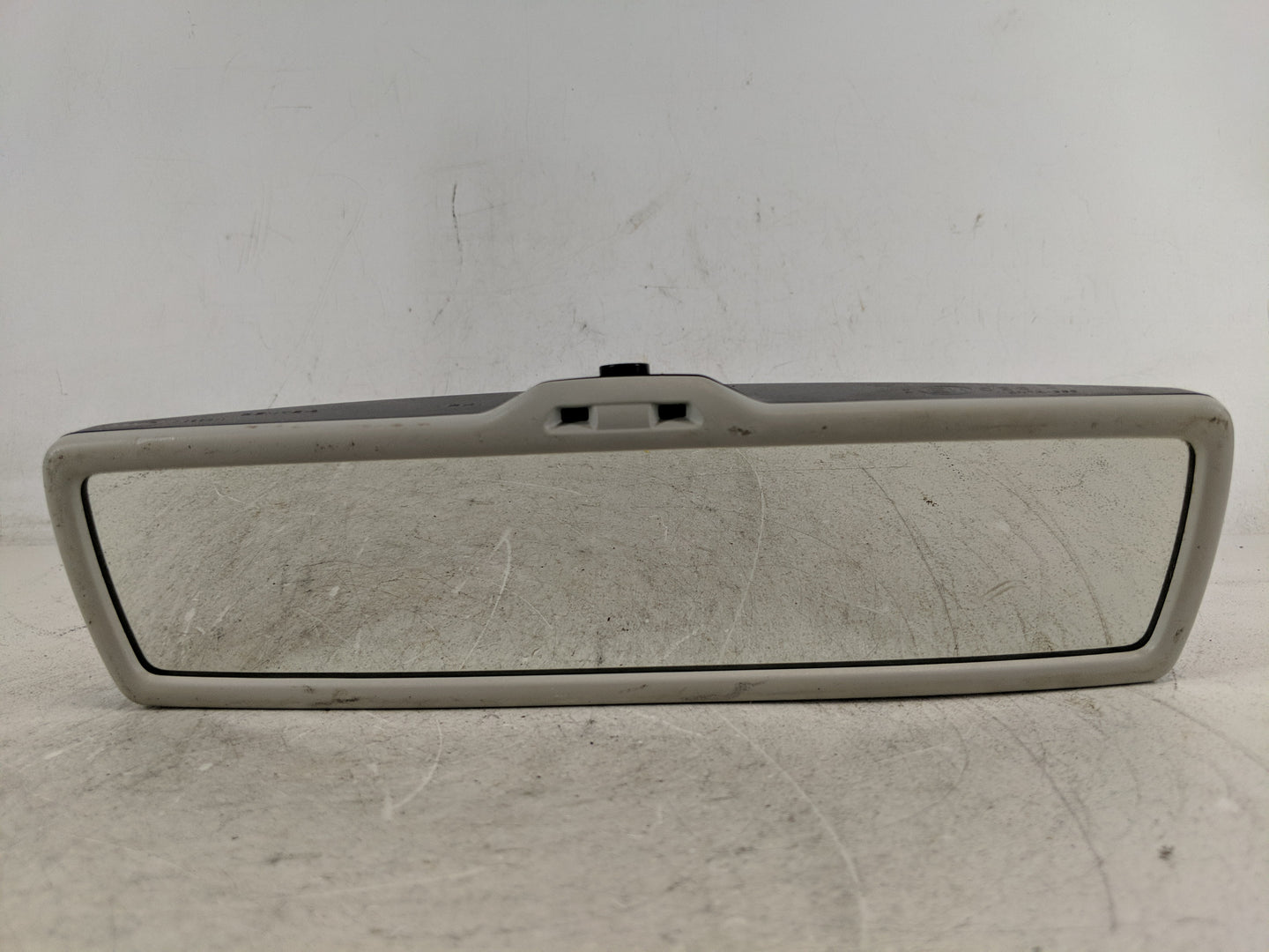 2016-2019 Volkswagen Passat Interior Rear View Mirror Replacement OEM P/N:E11026141 Fits Fits 2016 2017 2018 2019 OEM Used A
