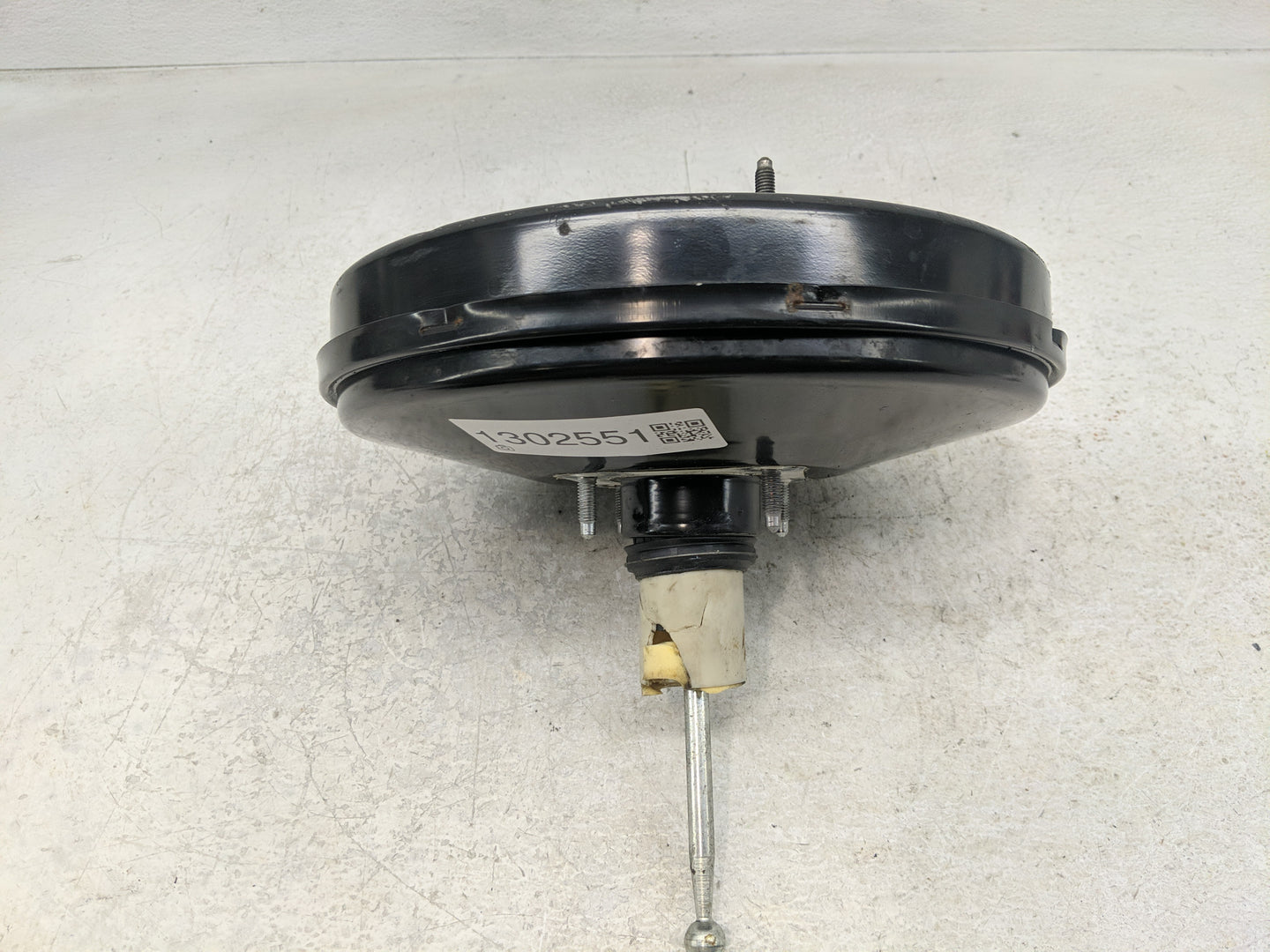2013-2019 Volkswagen Passat Power Brake Booster Oem 1302551 - Oemusedautoparts1.com