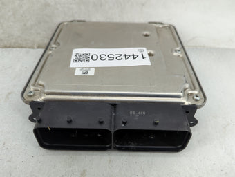 compare product 2018 Volkswagen Passat PCM Engine Control Computer ECU ECM PCU OEM P/N:06K907309 0261S15635, 1039593620 Fits OEM Used Auto Parts