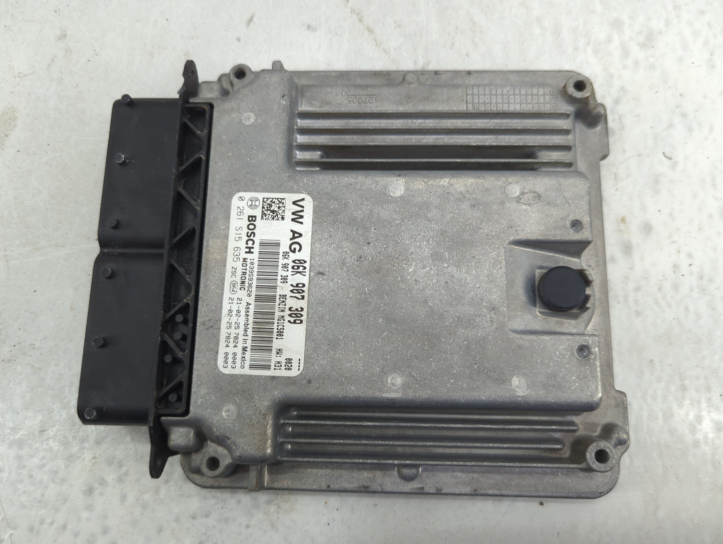2018 Volkswagen Passat PCM Engine Control Computer ECU ECM PCU OEM P/N:06K907309 0261S15635, 1039593620 Fits OEM Used Auto P