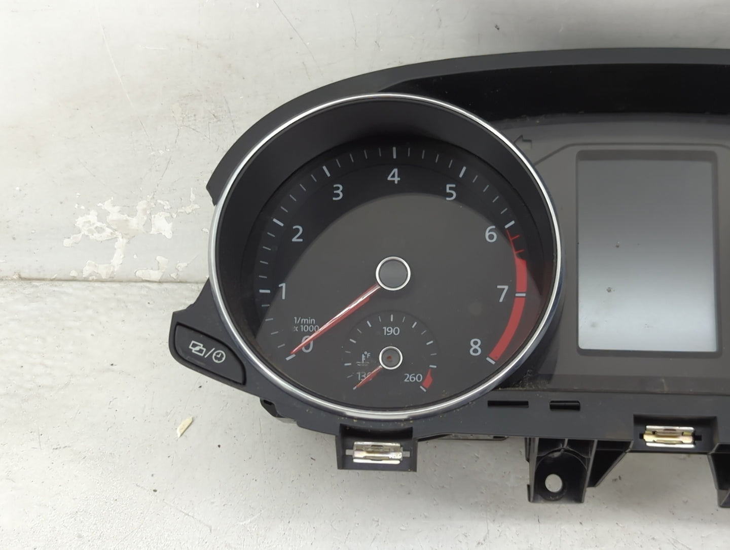 2015-2019 Volkswagen Passat Instrument Cluster Speedometer Gauges P/N:A2C38979000 561920971B Miles:97K Fits OEM Used Auto Pa