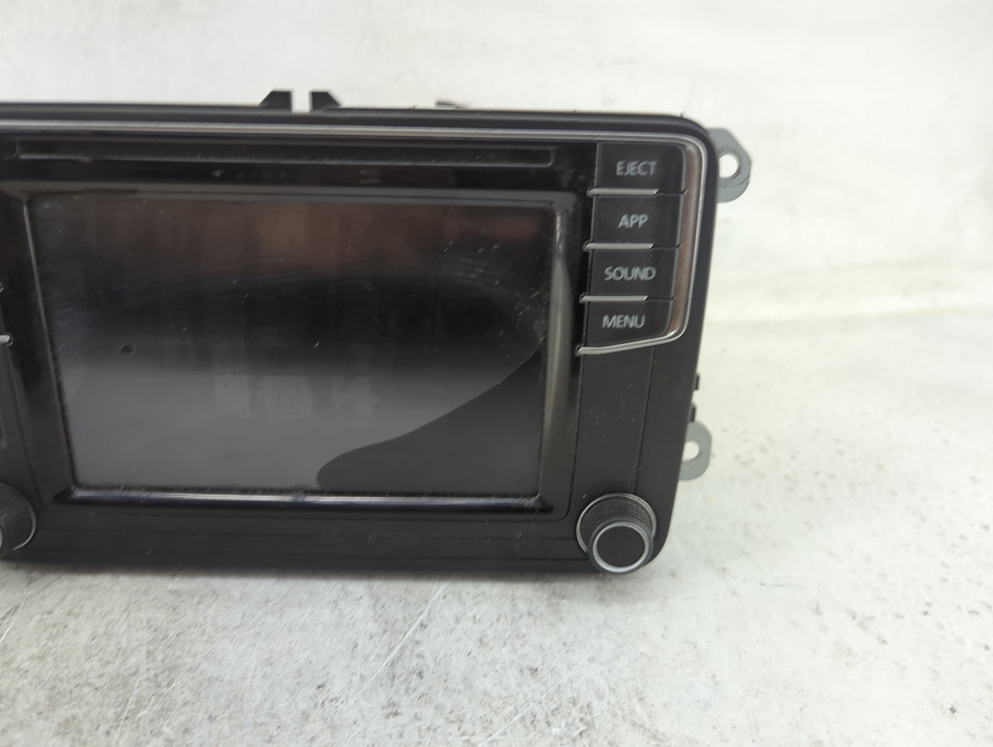 2016-2018 Volkswagen Passat Radio AM FM Cd Player Receiver Replacement P/N:0344 1 09 1516018, 6110 02c Fits Fits 2016 2017 2