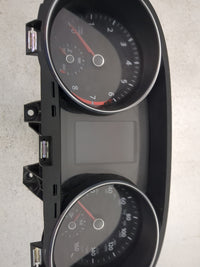 2016-2019 Volkswagen Passat Instrument Cluster Speedometer Gauges P/N:561920971 A2C38979000 Miles:85K Fits OEM Used Auto Par