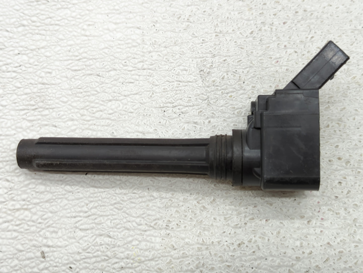 2018-2020 Volkswagen Passat Ignition Coil Igniter Pack - Oemusedautoparts1.com