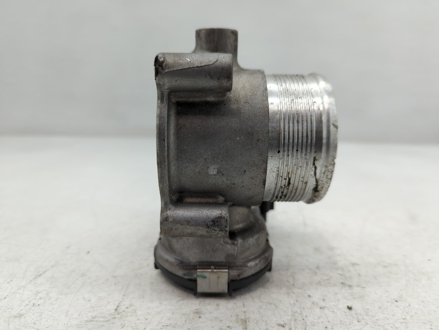 2018-2020 Volkswagen Passat Throttle Body P/N:06K 133 062 AG 0 280 750 734 Fits Fits 2018 2019 2020 2021 2022 OEM Used Auto 
