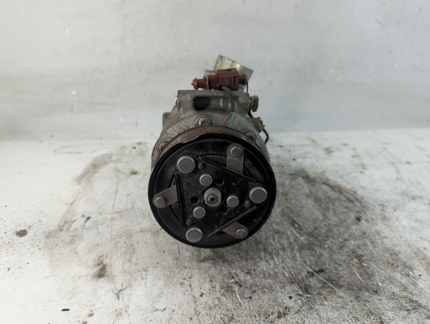 2018-2020 Volkswagen Passat Air Conditioning A/c Ac Compressor Oem - Oemusedautoparts1.com