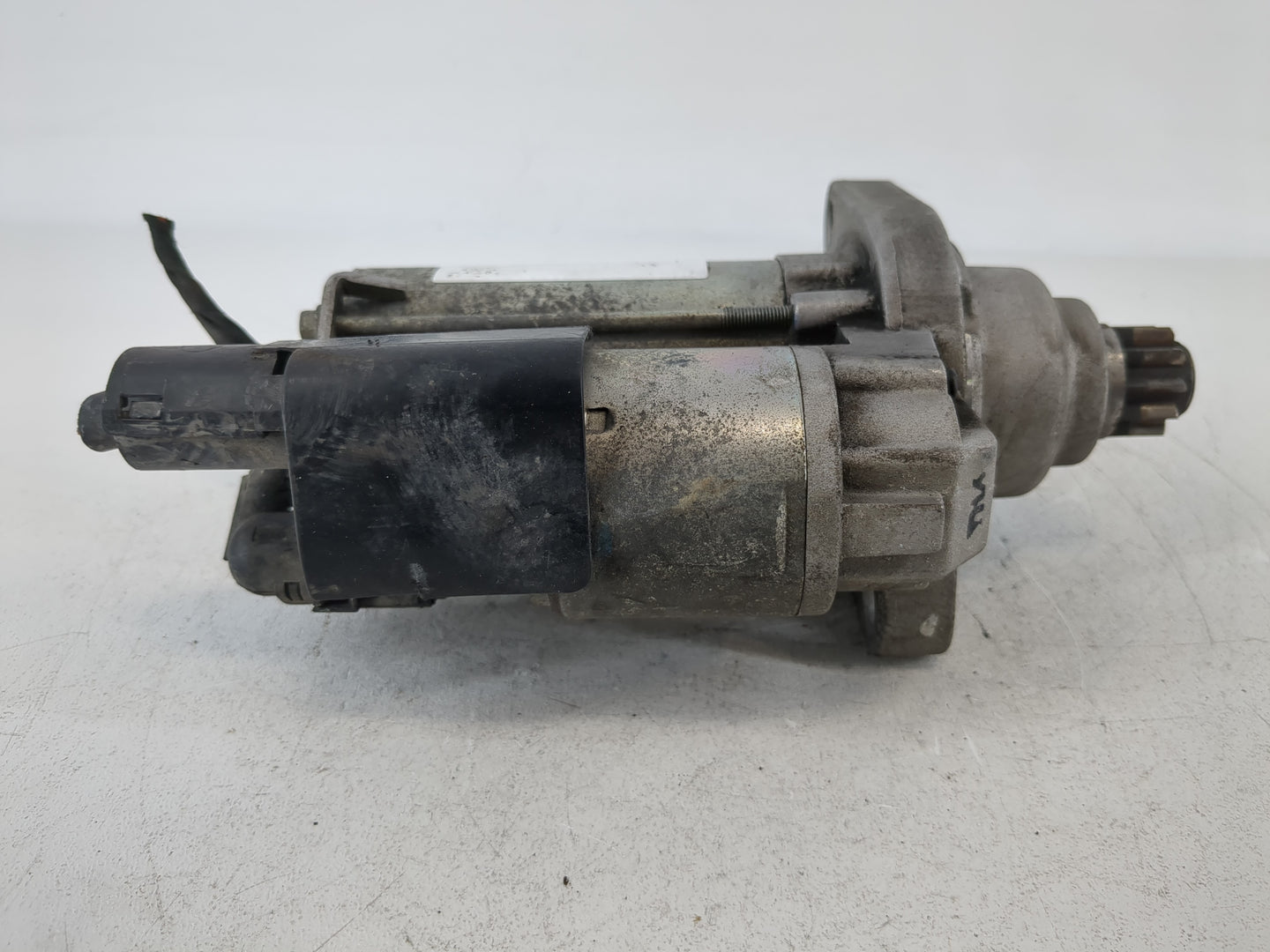 2011-2018 Volkswagen Tiguan Car Starter Motor Solenoid OEM P/N:0 001 122 402 Fits OEM Used Auto Parts - Oemusedautoparts1.co