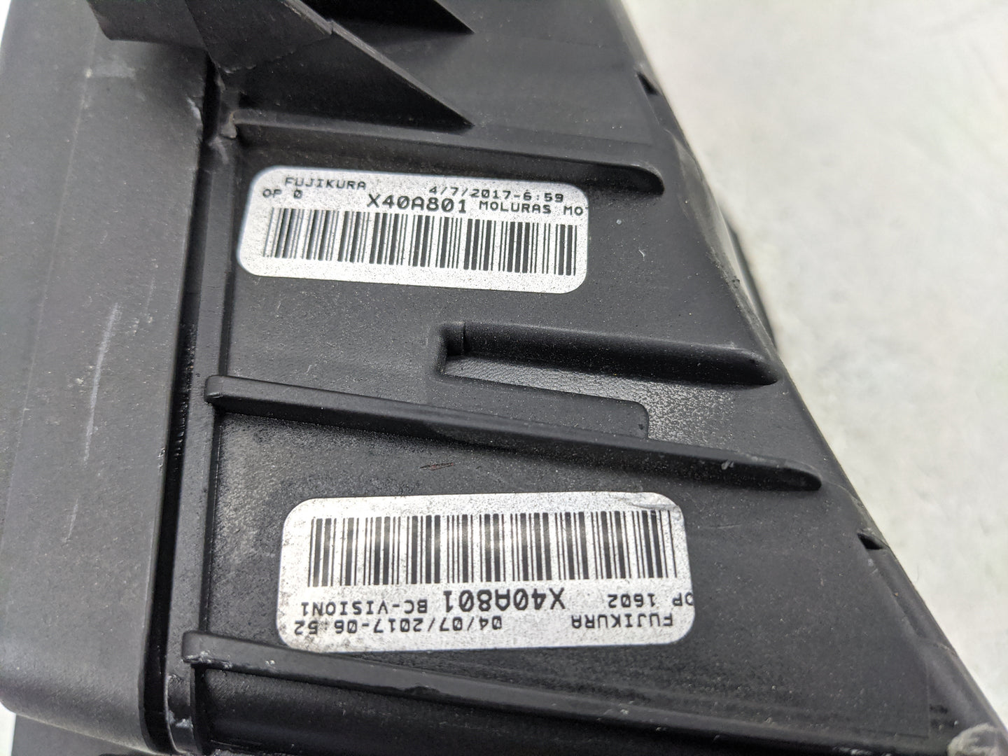 2018-2022 Volkswagen Tiguan Fusebox Fuse Box Panel Relay Module Fits Fits 2015 2016 2017 2018 2019 2020 2021 2022 OEM Used A