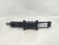 2018 Volkswagen Tiguan Spare Scissor Car Jack 1390180 - Oemusedautoparts1.com