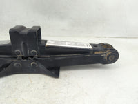 2018 Volkswagen Tiguan Spare Scissor Car Jack 1390182 - Oemusedautoparts1.com