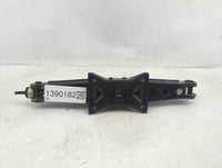 2018 Volkswagen Tiguan Spare Scissor Car Jack 1390182 - Oemusedautoparts1.com