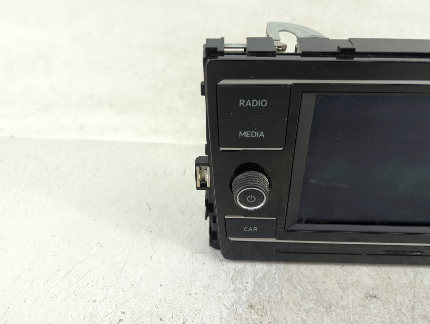 2018-2020 Volkswagen Tiguan Radio AM FM Cd Player Receiver Replacement P/N:5G6035868 Fits Fits 2018 2019 2020 OEM Used Auto 