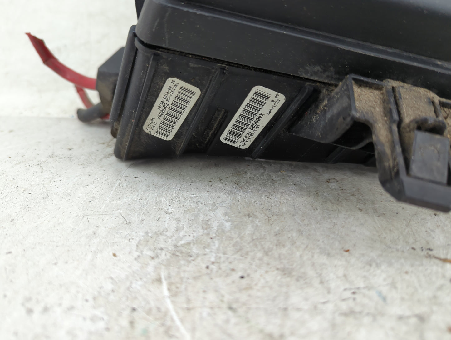 2018-2022 Volkswagen Tiguan Fusebox Fuse Box Panel Relay Module Fits Fits 2015 2016 2017 2018 2019 2020 2021 2022 OEM Used A