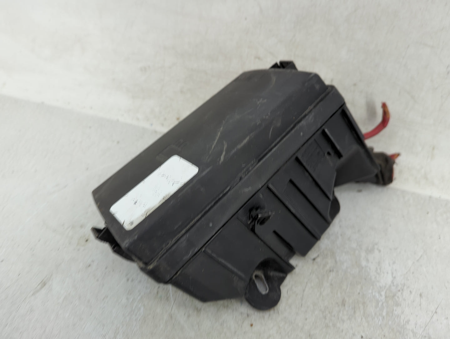 2018-2022 Volkswagen Tiguan Fusebox Fuse Box Panel Relay Module Fits Fits 2015 2016 2017 2018 2019 2020 2021 2022 OEM Used A