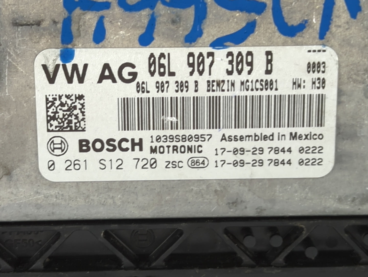 2018-2020 Volkswagen Tiguan PCM Engine Control Computer ECU ECM PCU OEM P/N:06L907309B Fits Fits 2018 2019 2020 OEM Used Aut