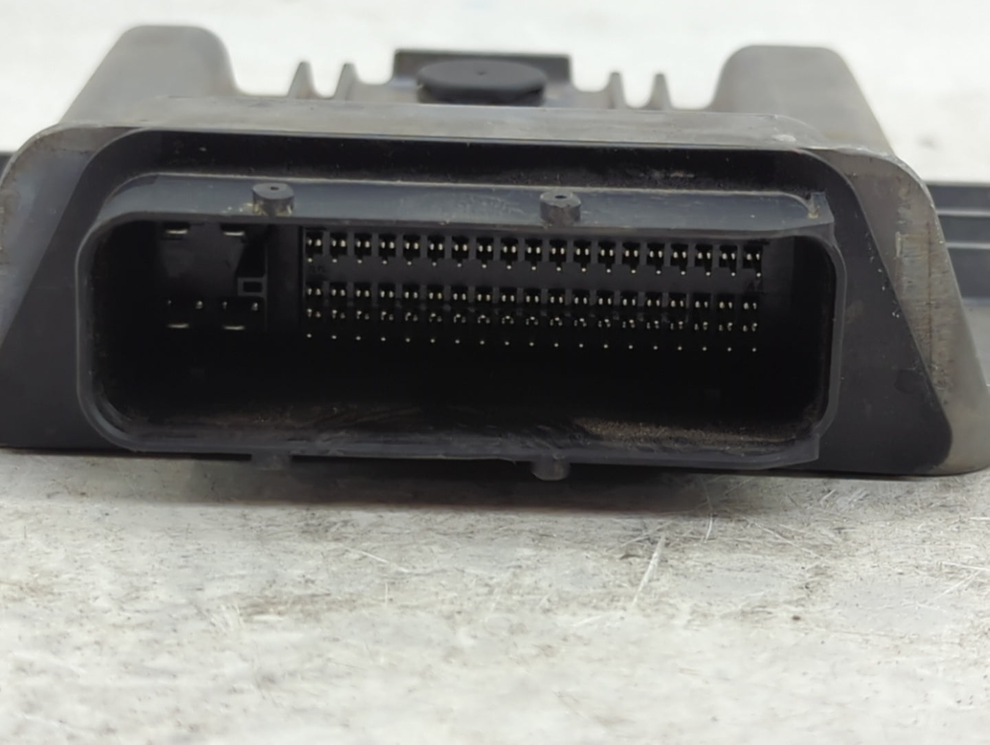 2018-2020 Volkswagen Tiguan Transmission Control Module Tcu Tcm - Oemusedautoparts1.com