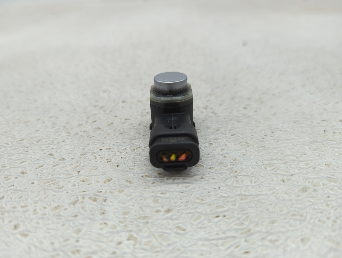 2018 Volkswagen Tiguan Front Park Assist Sensor Silver - Oemusedautoparts1.com