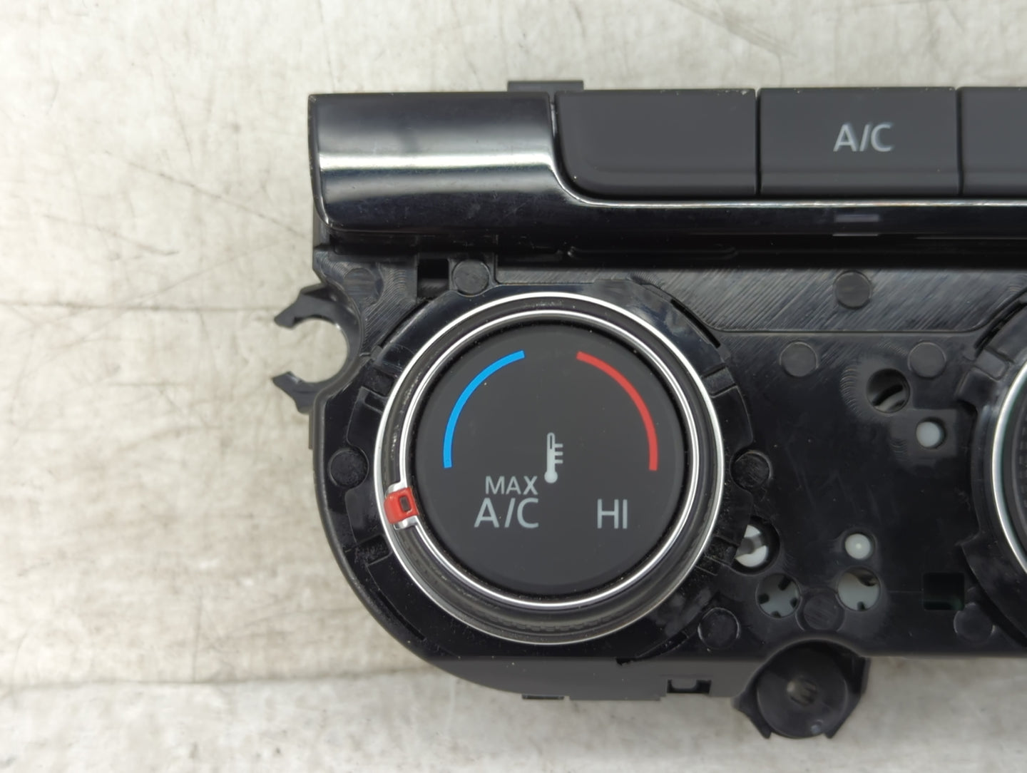 2018 Volkswagen Tiguan Climate Control Module Temperature AC/Heater Replacement P/N:5NN 907 426 Fits OEM Used Auto Parts - O