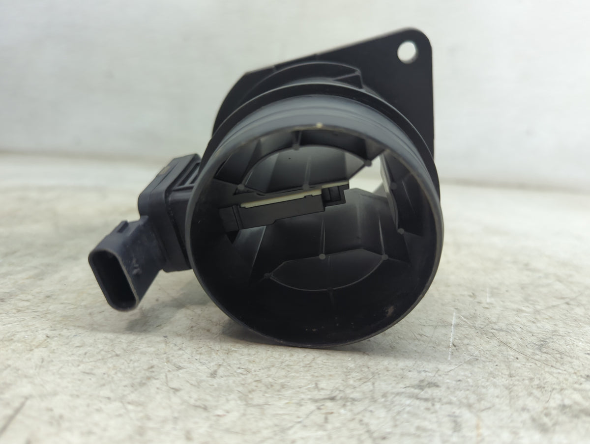 2018-2022 Volkswagen Tiguan Mass Air Flow Meter Maf - Oemusedautoparts1.com