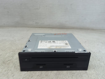 compare product 2018-2021 Volkswagen Tiguan Radio AM FM Cd Player Receiver Replacement P/N:3Q0035876B 28604771 Fits Fits 2018 2019 2020 2021 OEM Used Auto Parts