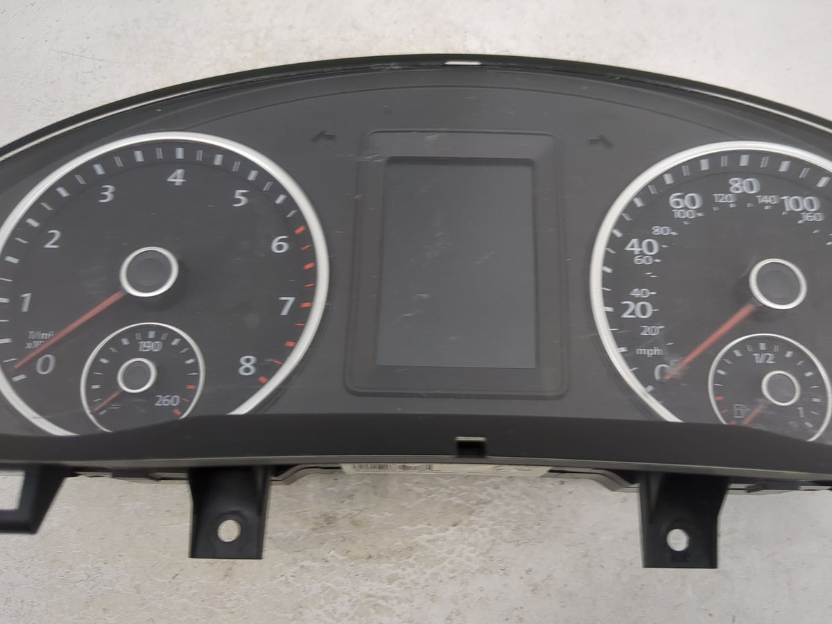 2017-2018 Volkswagen Tiguan Instrument Cluster Speedometer Gauges P/N:5N0.920.973.M 5N0920973M Miles: Fits Fits 2017 2018 OE